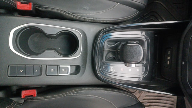 View MG Hector Image 43 Used MG Hector Image 43
