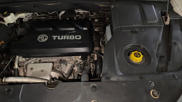 View MG Hector Image 30 Used MG Hector Image 30