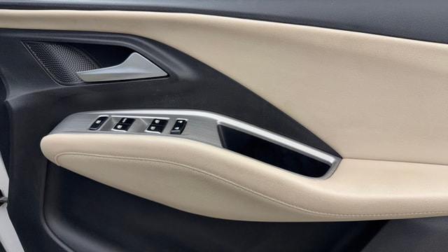 View MG Hector Image 40 Used MG Hector Image 40