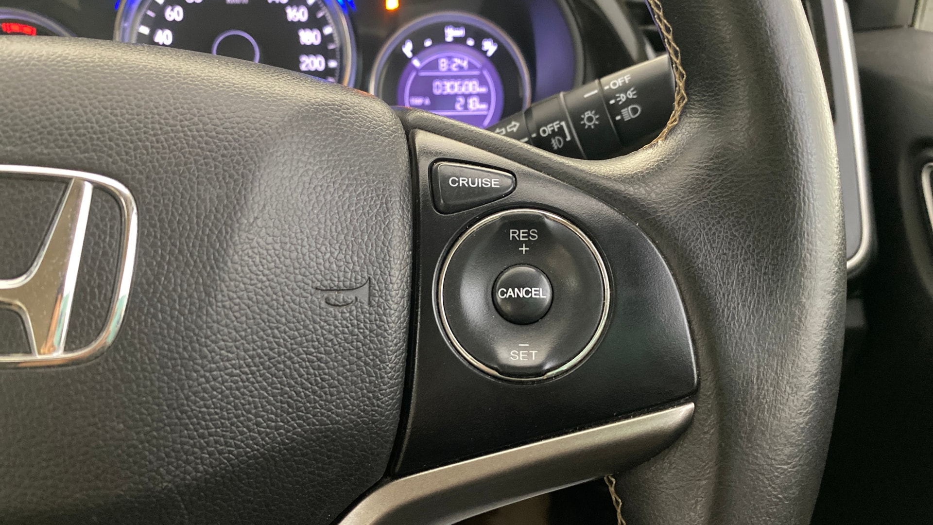 View 2021 Honda City ZX MT Diesel Anniversary Edition Image 3 Used 2021 Honda City ZX MT Diesel Anniversary Edition Image 3