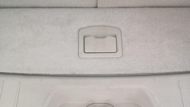View Mahindra XUV500 Image 7 Used Mahindra XUV500 Image 7