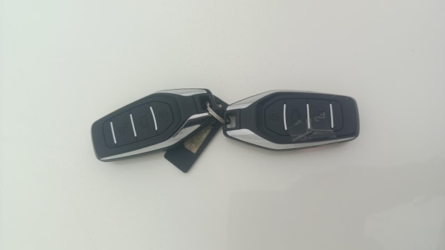 View Mahindra XUV500 Image 20 Used Mahindra XUV500 Image 20
