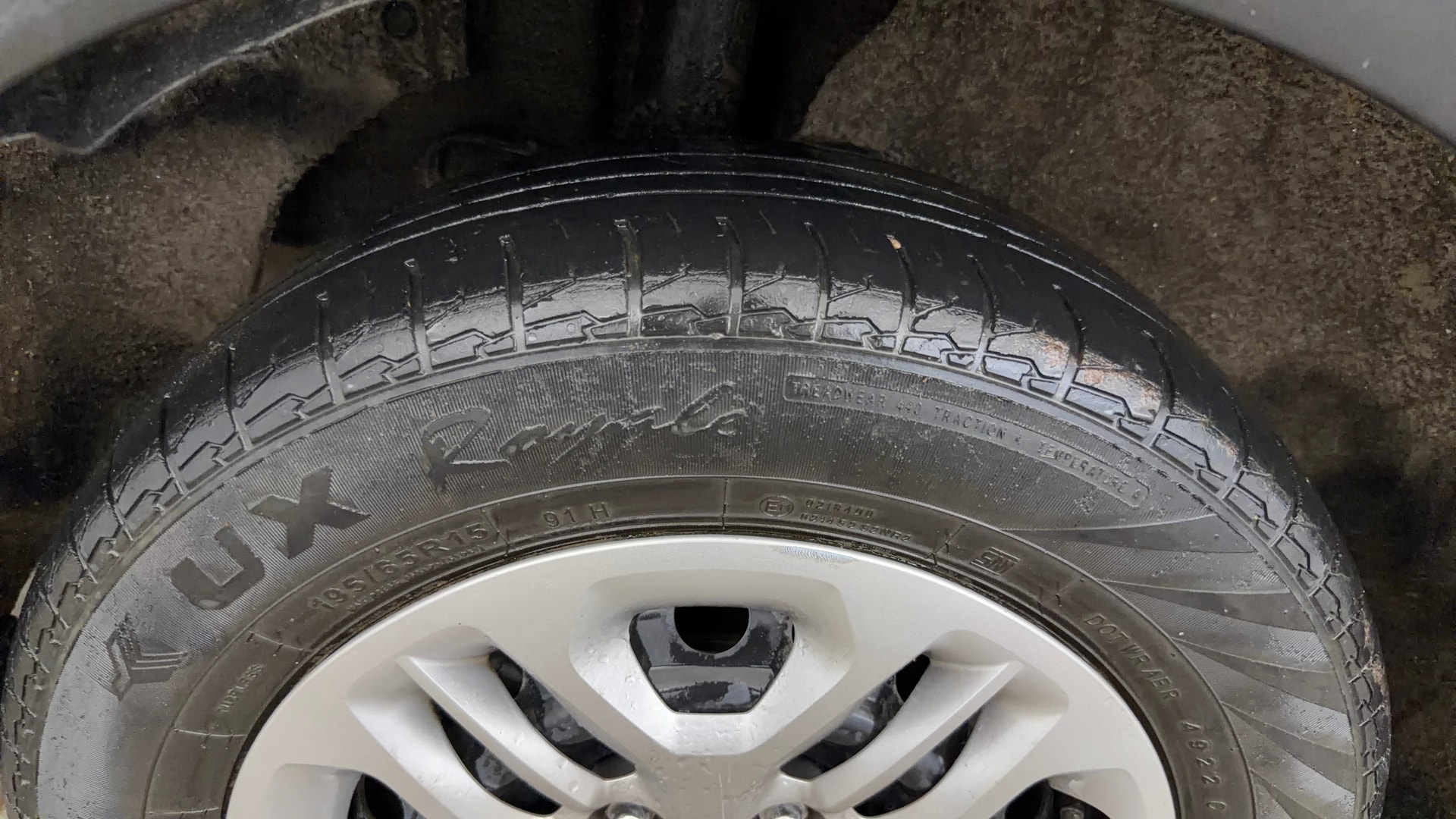 View 2023 Kia Carens Prestige 1.5 Petrol 7 STR Image 10 Used 2023 Kia Carens Prestige 1.5 Petrol 7 STR Image 10