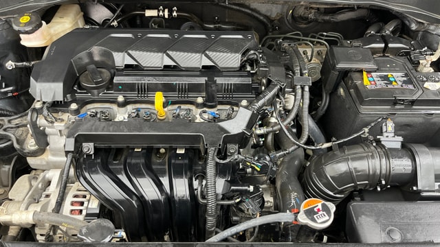 View Kia Carens Image 43 Used Kia Carens Image 43