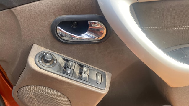 View Renault Duster Image 32 Used Renault Duster Image 32