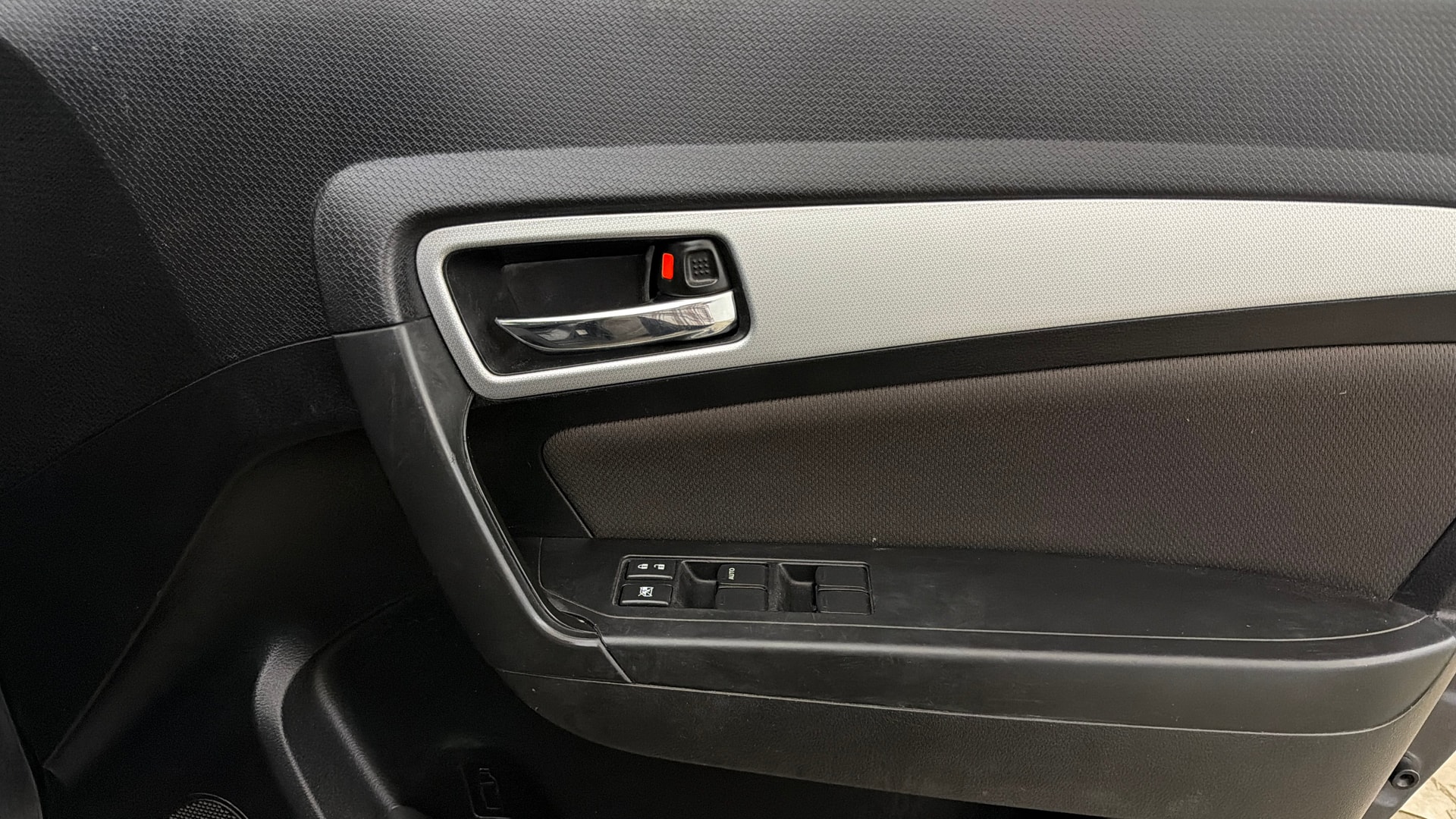 View 2022 Toyota Urban Cruiser Premium AT Image 34 Used 2022 Toyota Urban Cruiser Premium AT Image 34