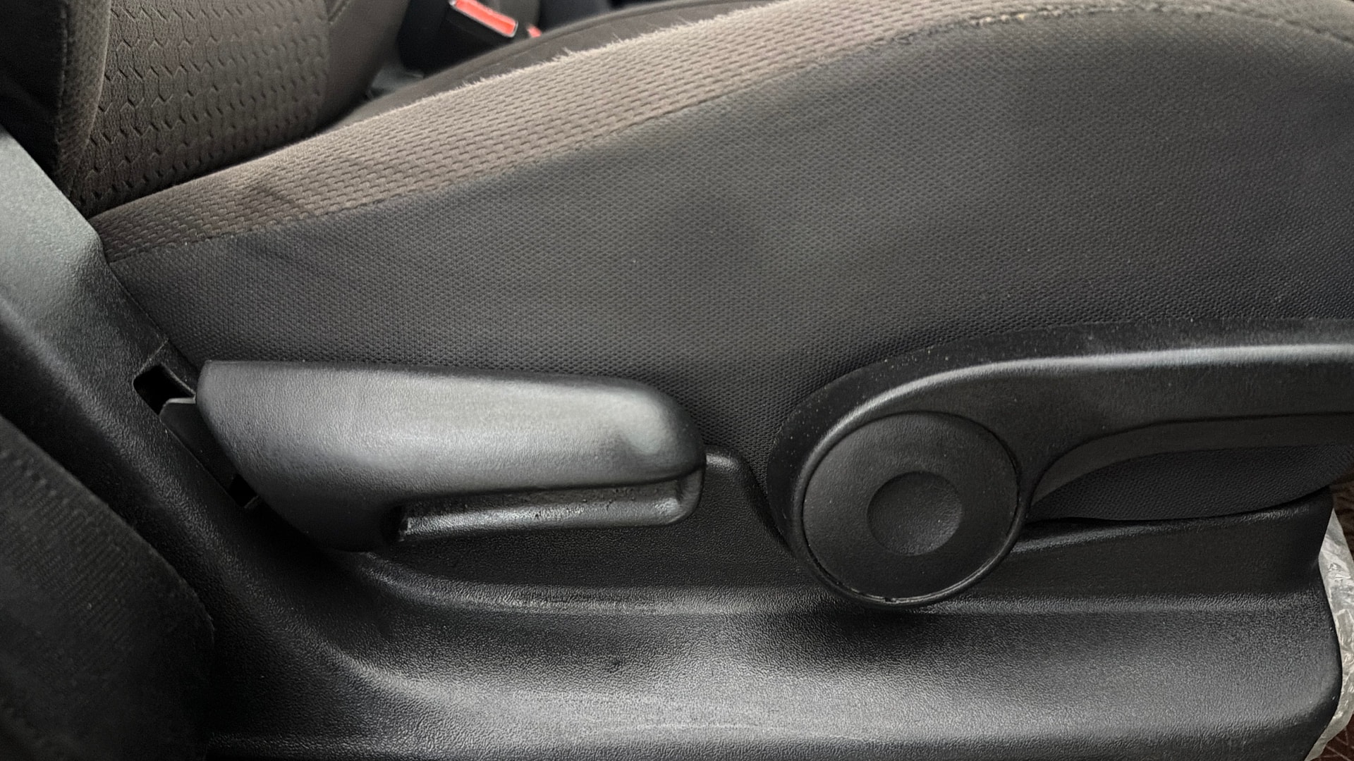 View 2022 Toyota Urban Cruiser Premium AT Image 19 Used 2022 Toyota Urban Cruiser Premium AT Image 19