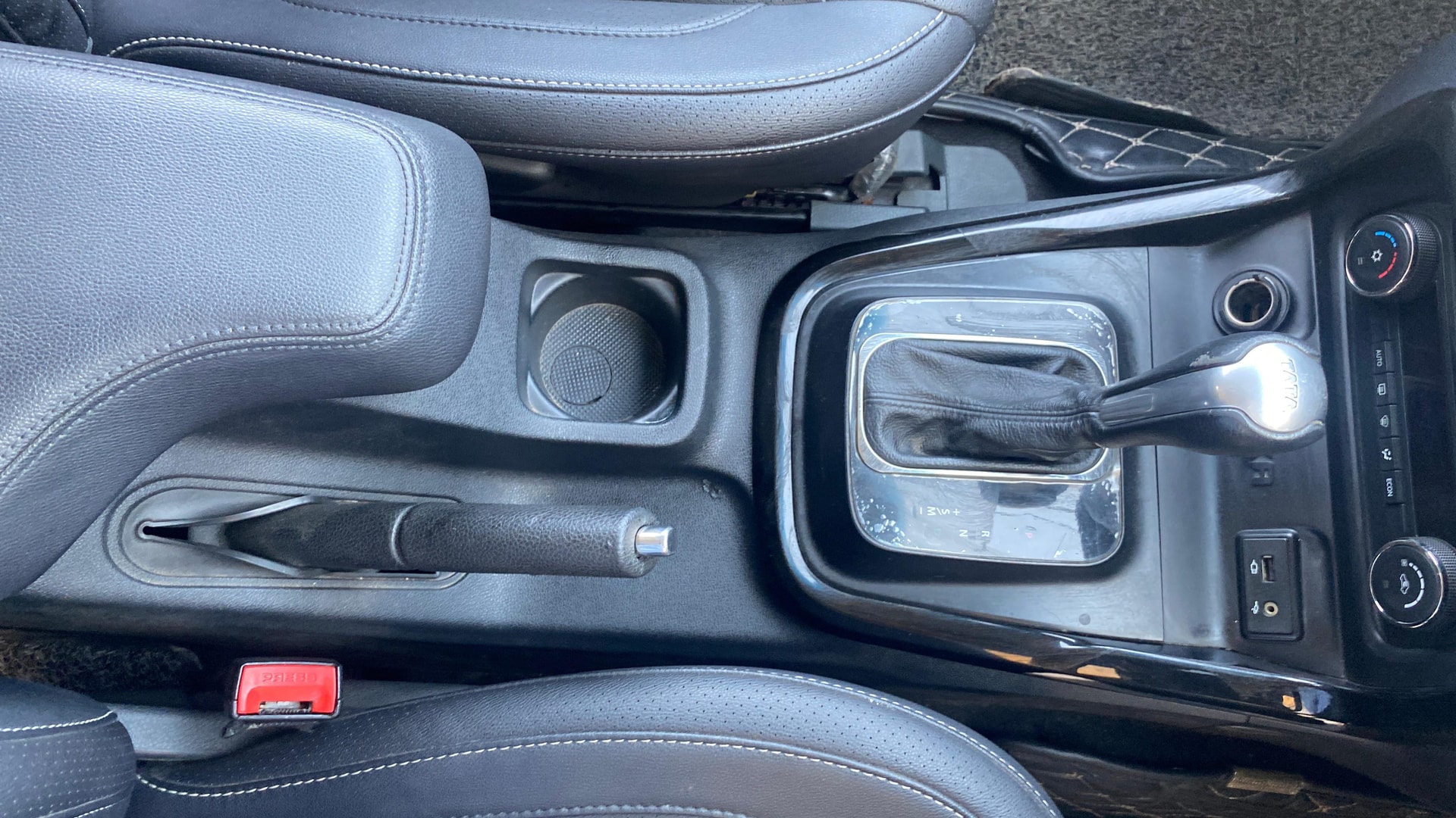 View 2019 Tata Hexa XTA 4X2 Image 40 Used 2019 Tata Hexa XTA 4X2 Image 40