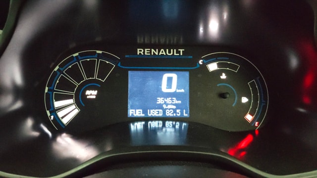 View Renault Triber Image 34 Used Renault Triber Image 34