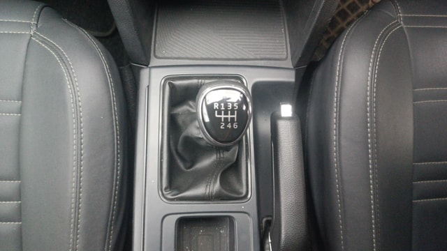 View Mahindra XUV700 Image 38 Used Mahindra XUV700 Image 38