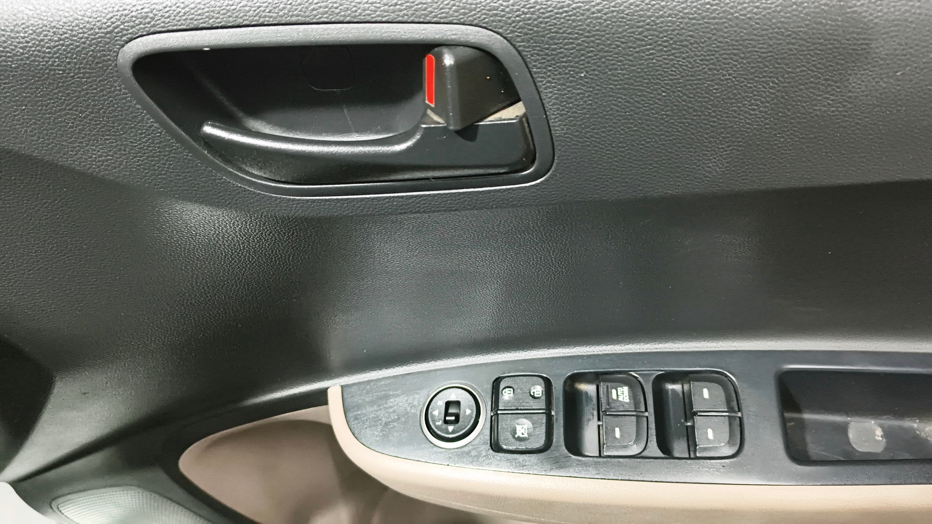 View 2019 Hyundai Grand i10 Magna 1.2 Kappa VTVT Image 33 Used 2019 Hyundai Grand i10 Magna 1.2 Kappa VTVT Image 33