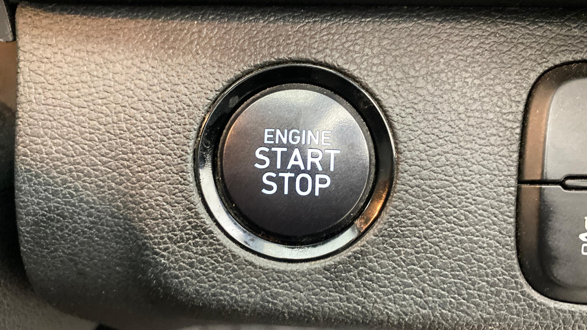 View 2019 Hyundai Venue E 1.2 Petrol BS IV Image 35 Used 2019 Hyundai Venue E 1.2 Petrol BS IV Image 35