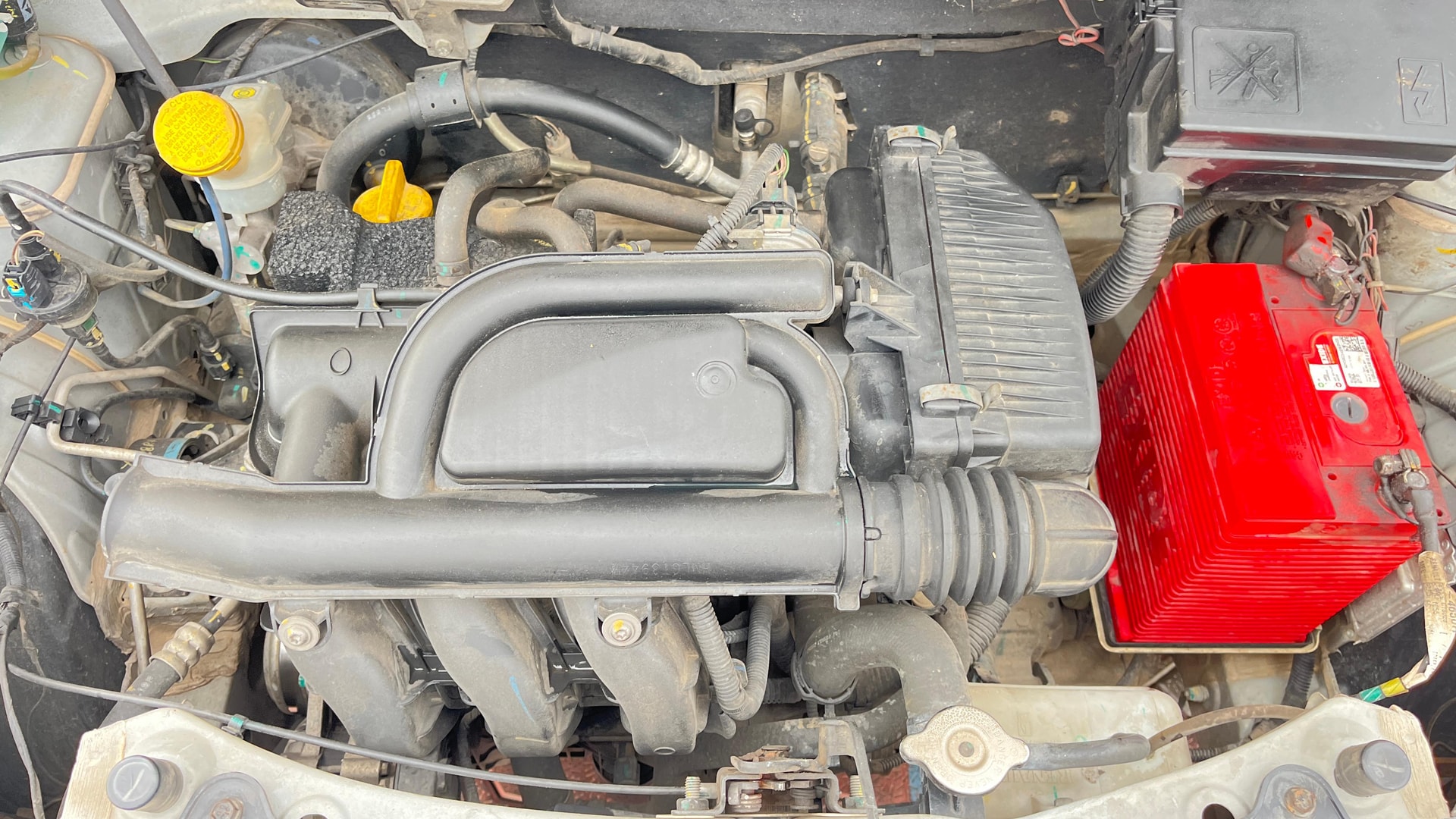 View 2016 Renault Kwid RXL Image 40 Used 2016 Renault Kwid RXL Image 40