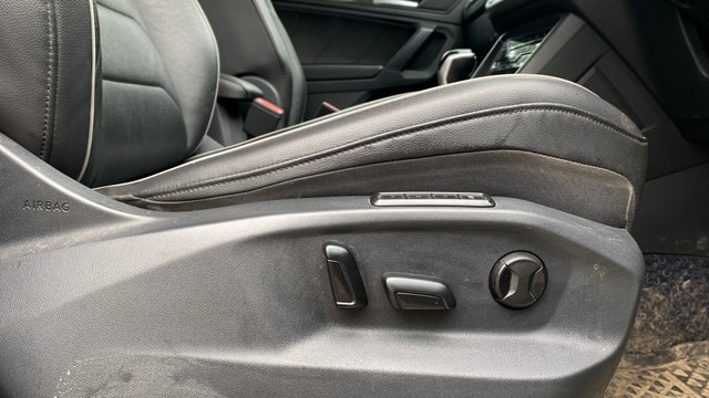 View Volkswagen Tiguan Image 18 Used Volkswagen Tiguan Image 18