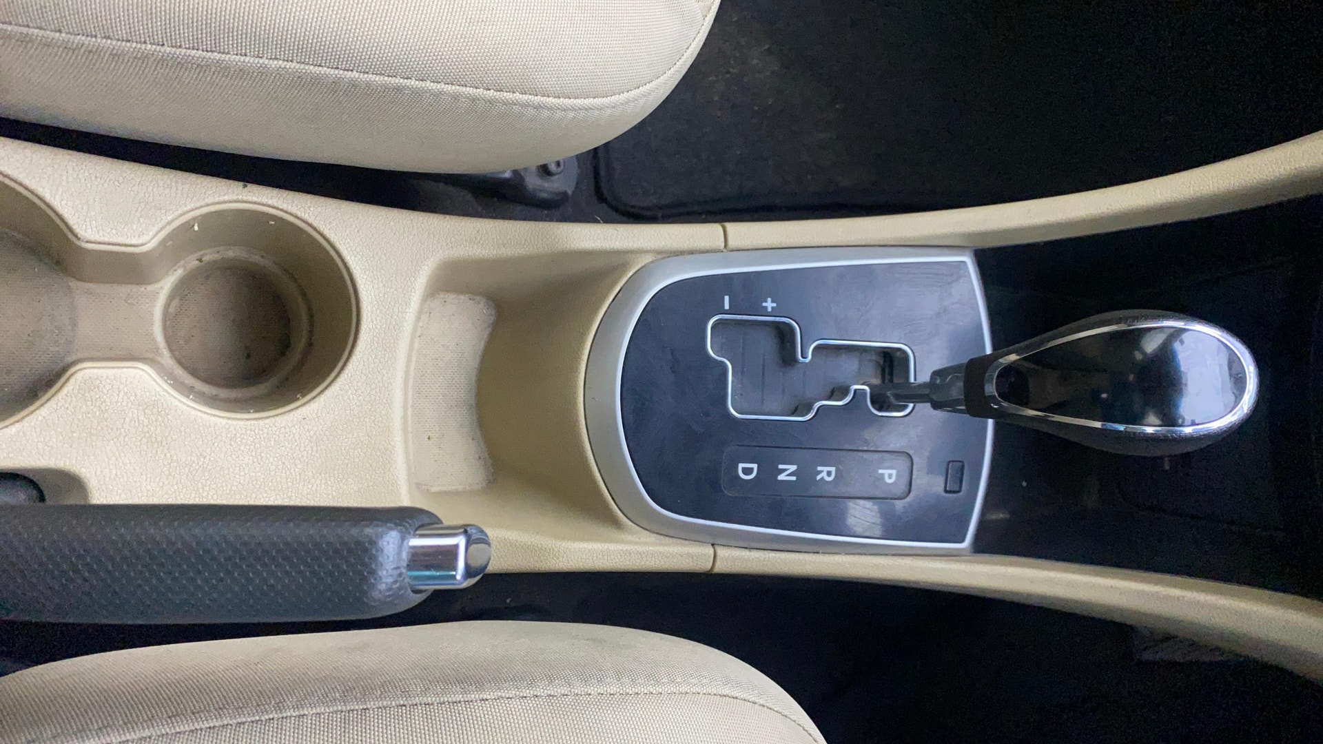 Used 2013 Hyundai Fluidic Verna Used 2013 Hyundai Fluidic Verna