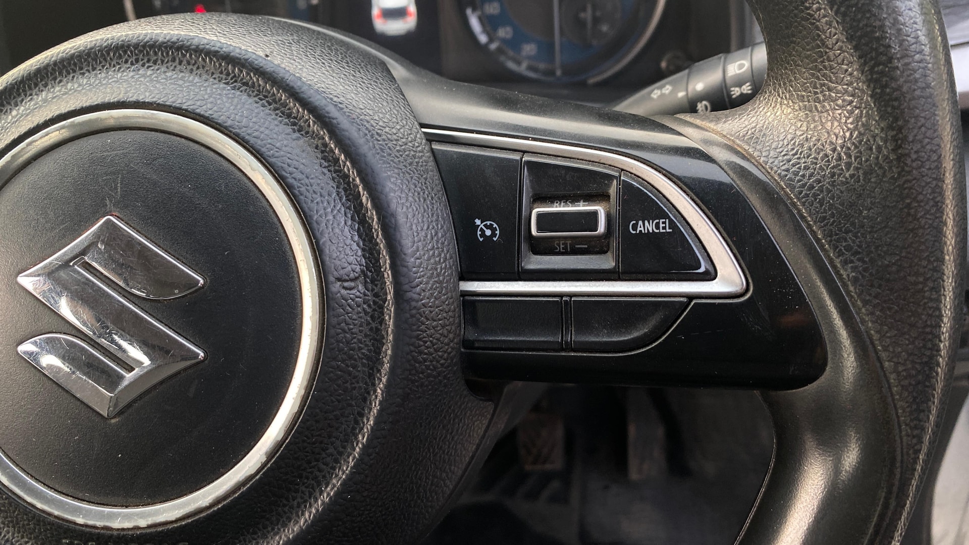 View 2022 Maruti Suzuki 1000 Base Variant Image 3 Used 2022 Maruti Suzuki 1000 Base Variant Image 3