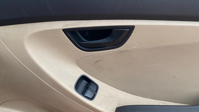 View Hyundai EON Image 36 Used Hyundai EON Image 36