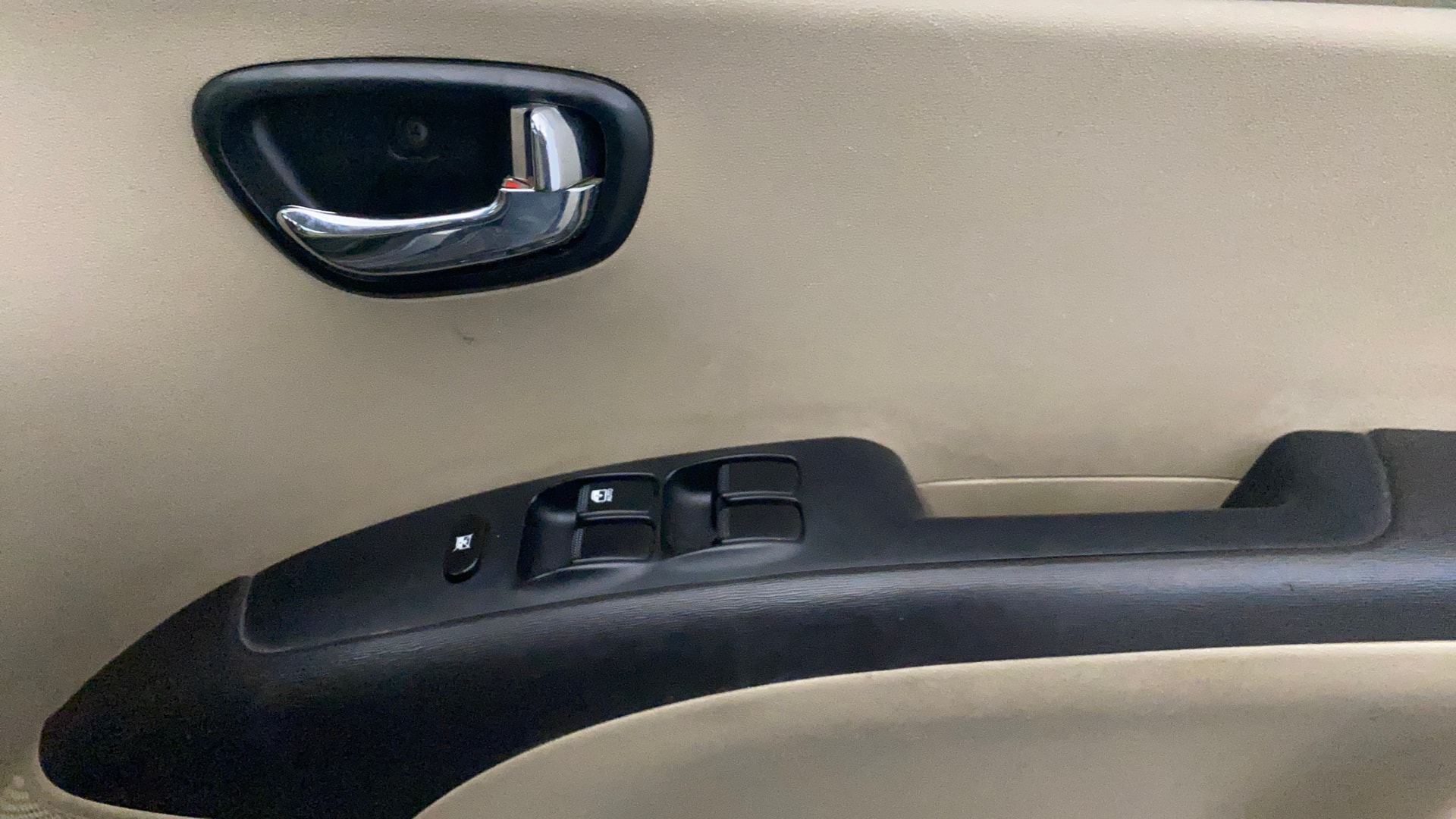 View 2013 Hyundai i10 1.1 Magna Image 33 Used 2013 Hyundai i10 1.1 Magna Image 33
