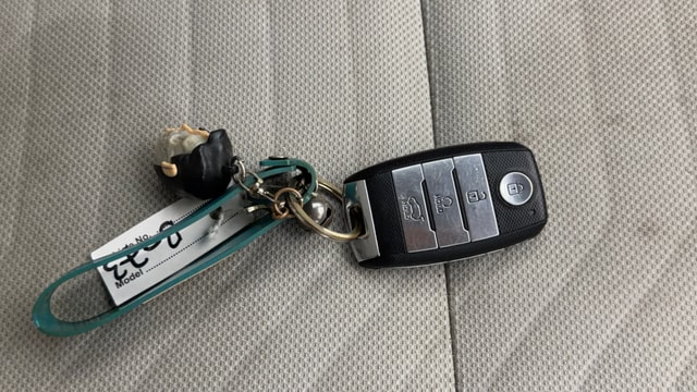 View Kia Sonet Image 19 Used Kia Sonet Image 19