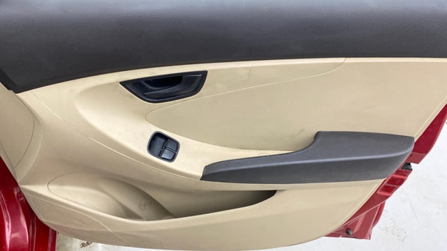 View Hyundai EON Image 36 Used Hyundai EON Image 36
