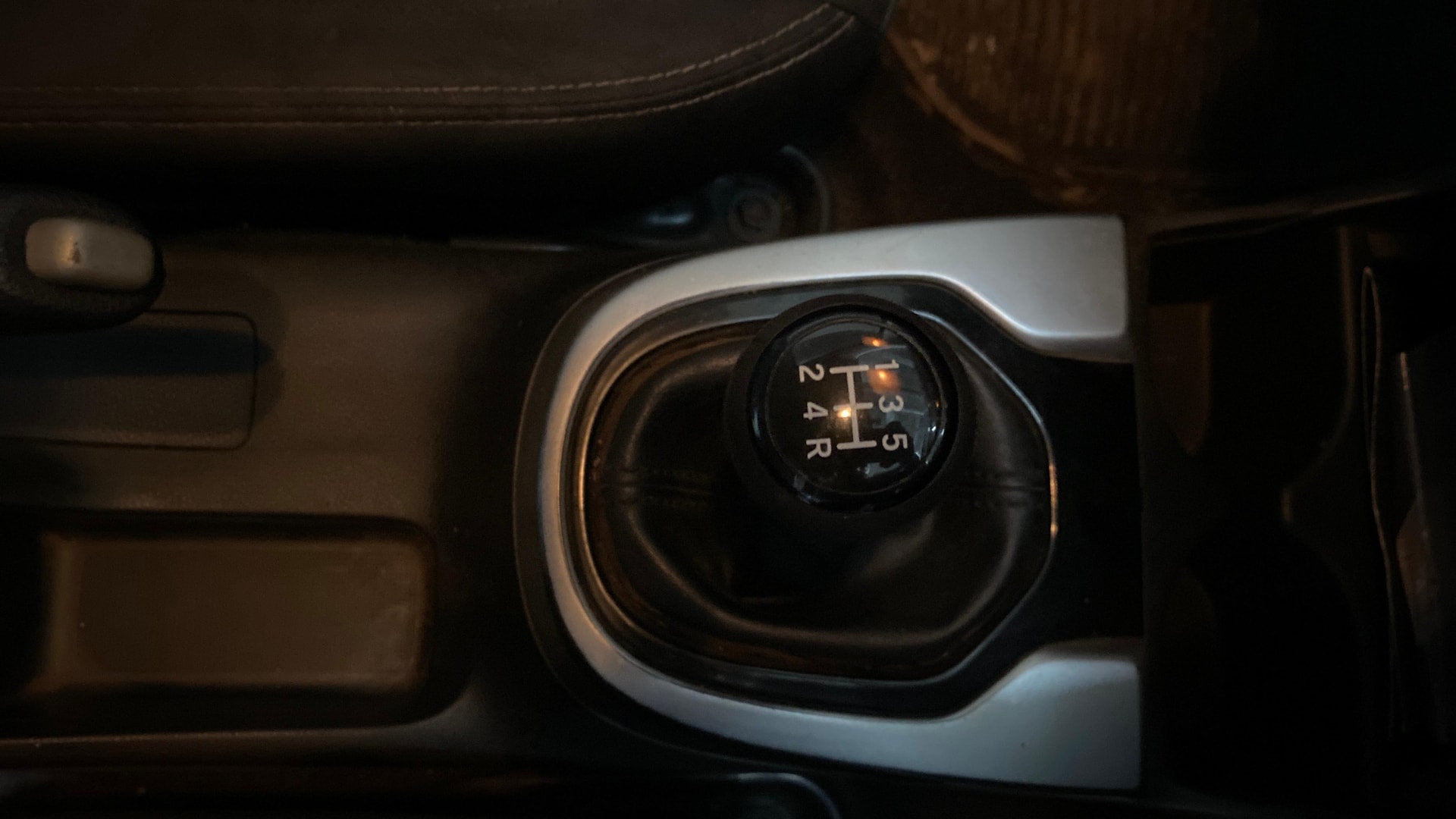 View 2019 Honda WR-V S MT Diesel Edge Edition Image 39 Used 2019 Honda WR-V S MT Diesel Edge Edition Image 39