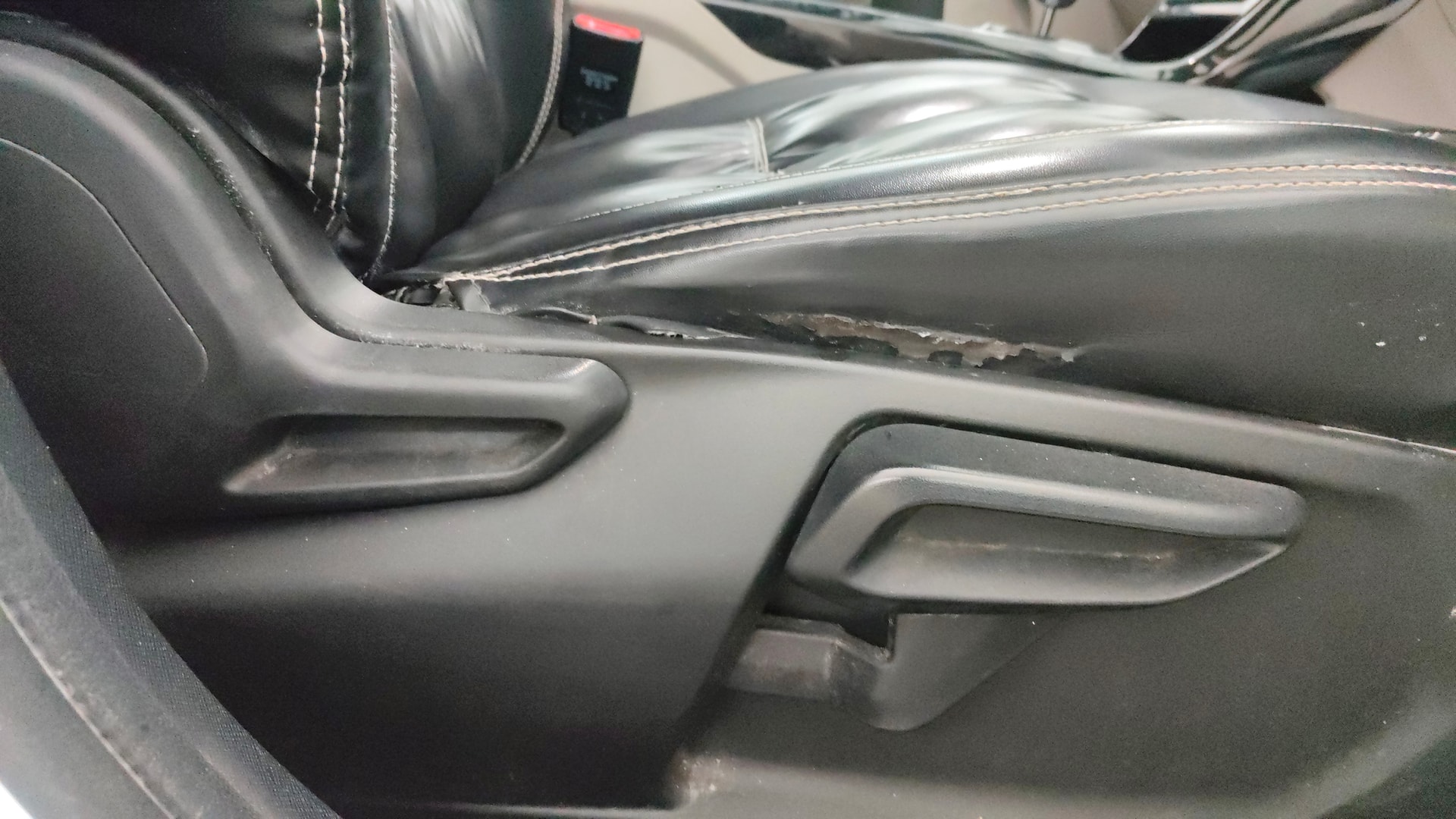 View 2021 Tata Nexon XZA Plus Diesel Image 18 Used 2021 Tata Nexon XZA Plus Diesel Image 18