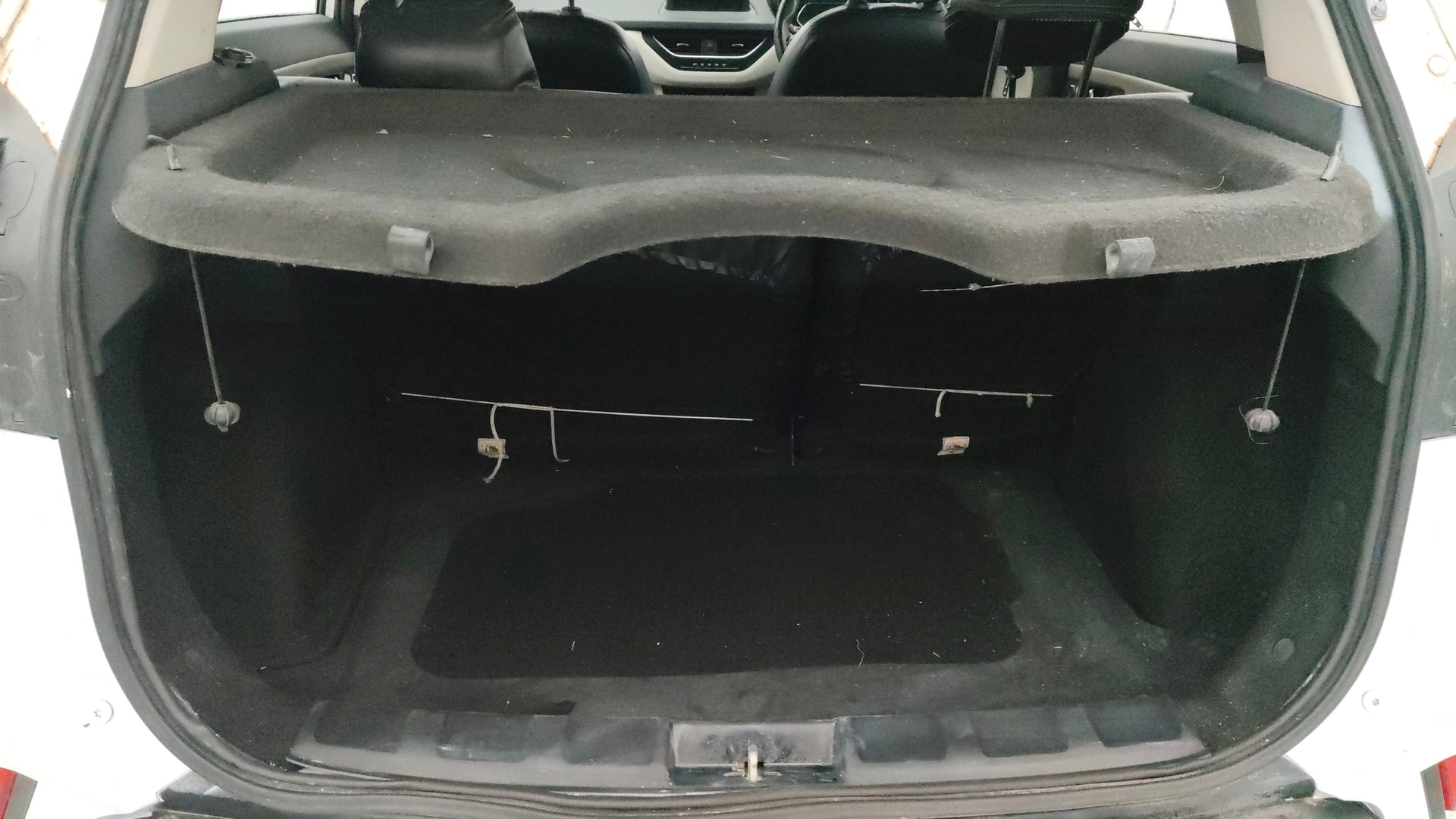 View 2021 Tata Nexon XZA Plus Diesel Image 10 Used 2021 Tata Nexon XZA Plus Diesel Image 10
