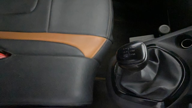 View Datsun Go Image 38 Used Datsun Go Image 38
