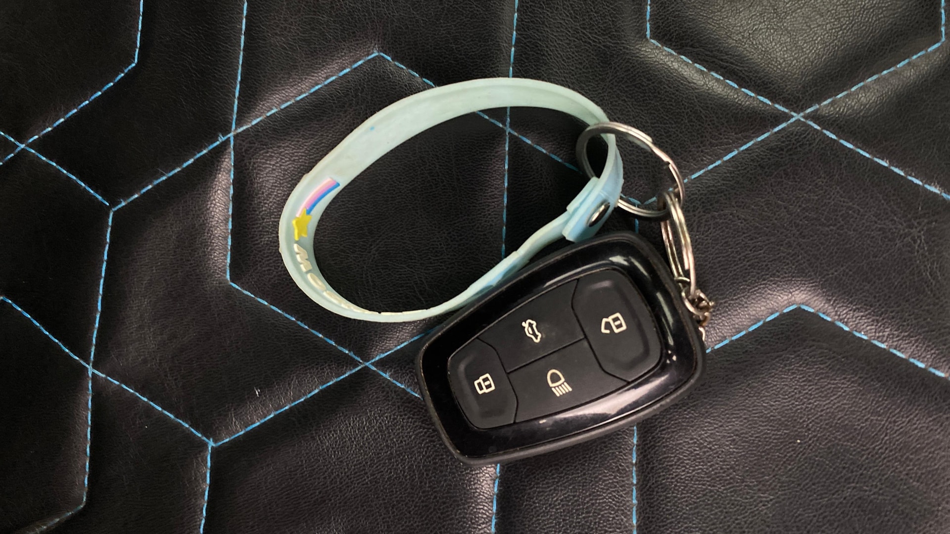 View 2019 Tata Nexon Revotron XE Image 27 Used 2019 Tata Nexon Revotron XE Image 27