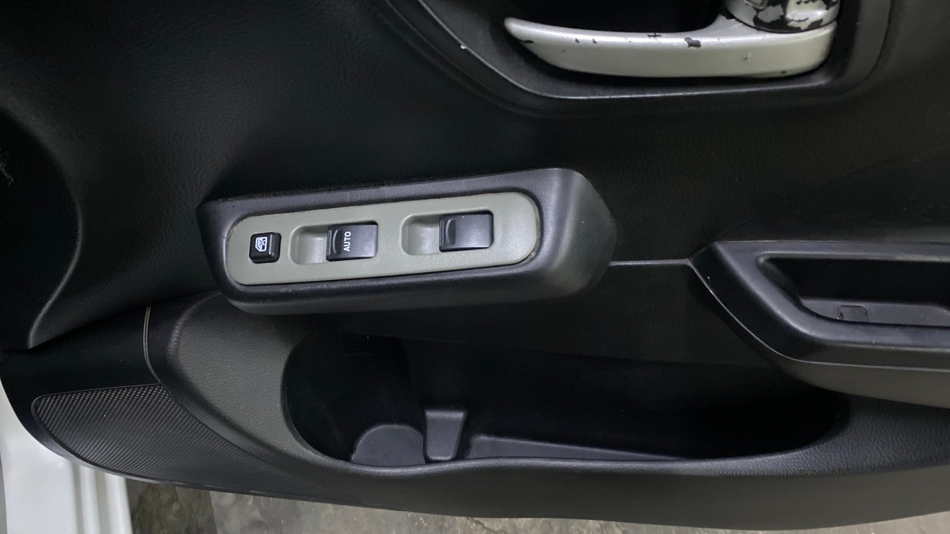 View 2012 Maruti Suzuki 1000 Base Variant Image 36 Used 2012 Maruti Suzuki 1000 Base Variant Image 36