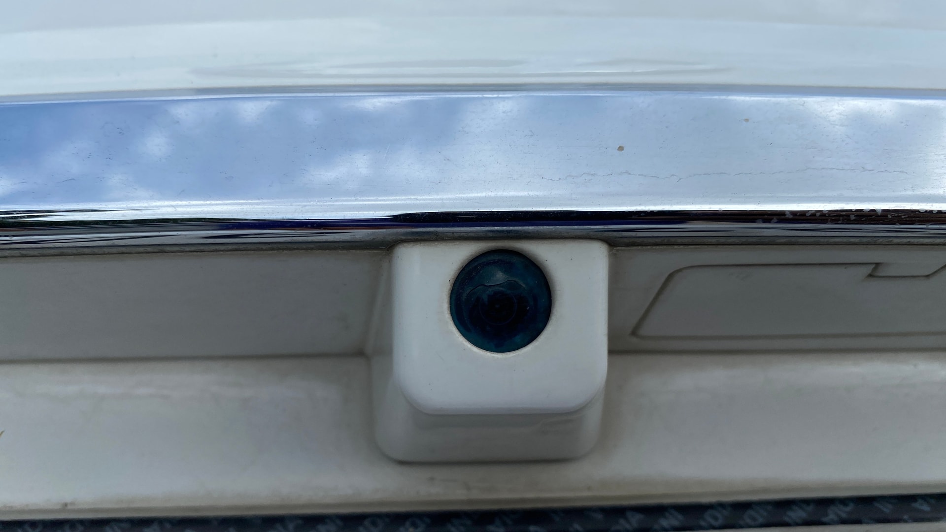 View 2014 Hyundai Fluidic Verna 1.6 VTVT SX Image 24 Used 2014 Hyundai Fluidic Verna 1.6 VTVT SX Image 24