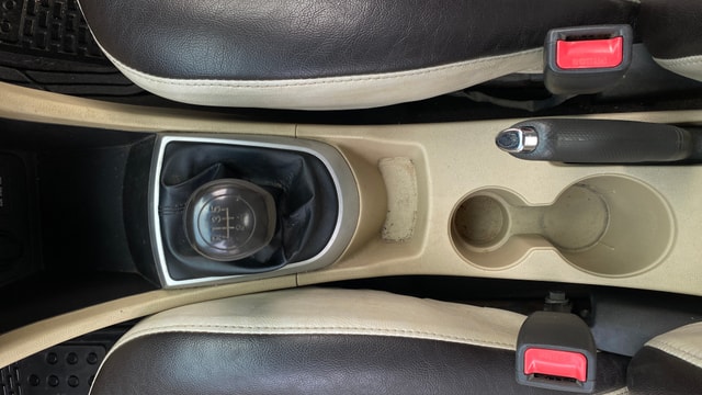View Hyundai Fluidic Verna Image 39 Used Hyundai Fluidic Verna Image 39