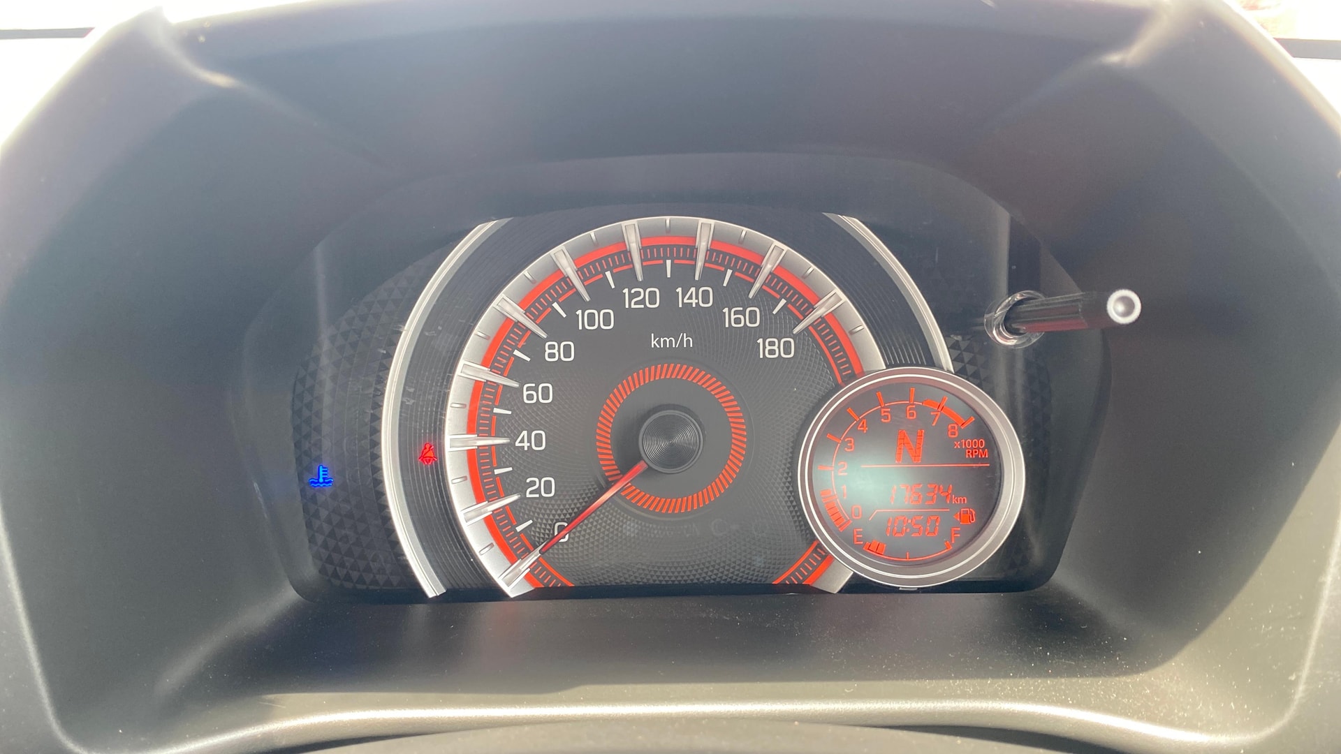 View 2022 Maruti Suzuki 1000 Base Variant Image 35 Used 2022 Maruti Suzuki 1000 Base Variant Image 35