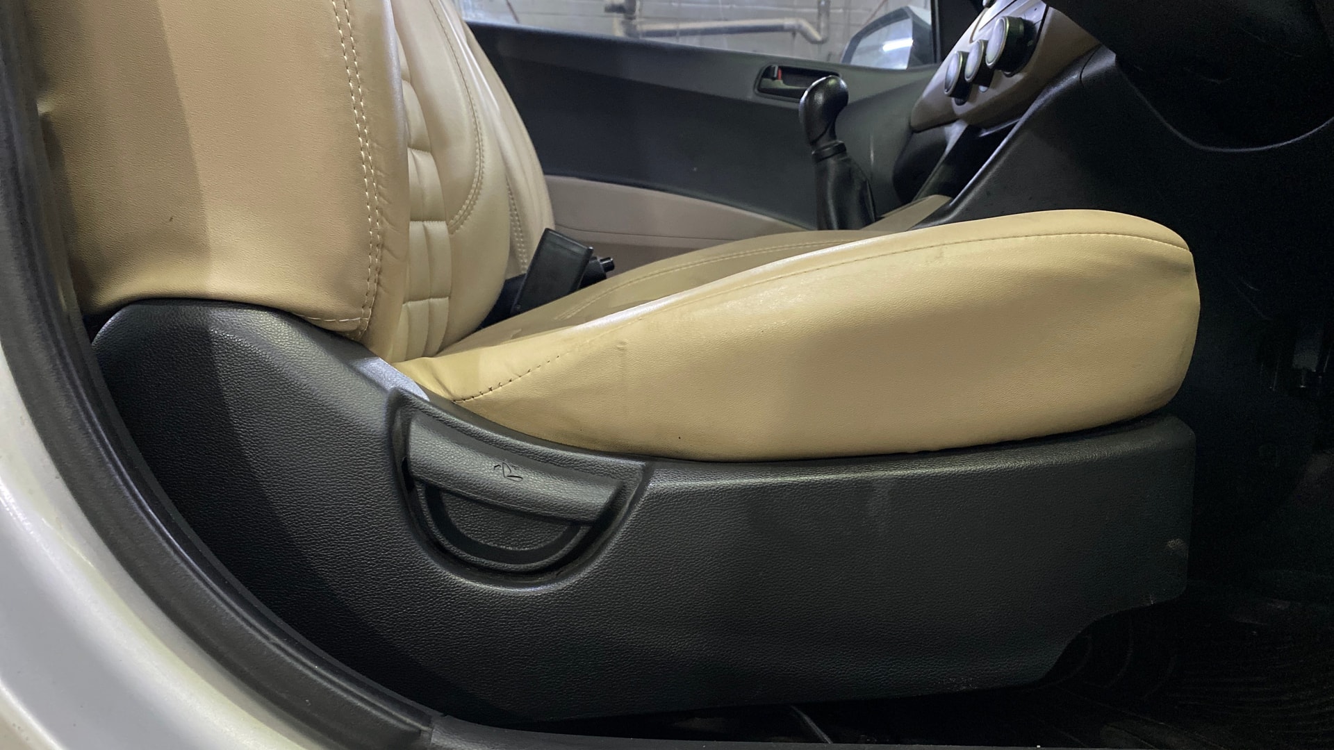 View 2019 Hyundai Xcent S Petrol Image 18 Used 2019 Hyundai Xcent S Petrol Image 18