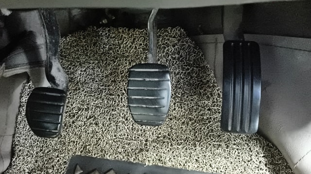 View Renault Lodgy Image 30 Used Renault Lodgy Image 30