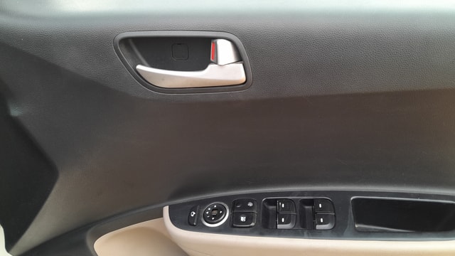View Hyundai Xcent Image 33 Used Hyundai Xcent Image 33