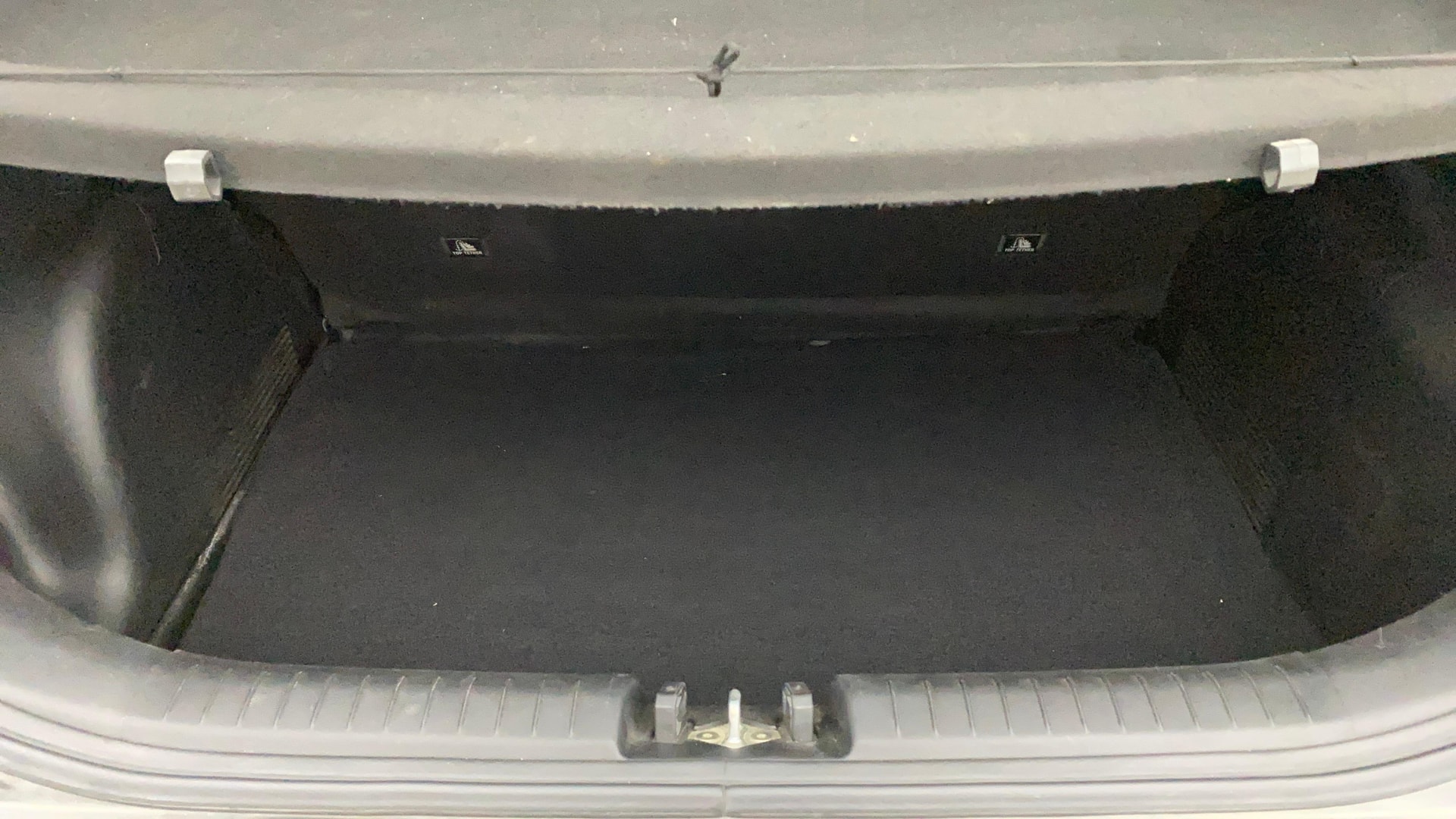 View 2022 Hyundai Venue S (O) 1.0 Turbo Petrol DCT Image 11 Used 2022 Hyundai Venue S (O) 1.0 Turbo Petrol DCT Image 11