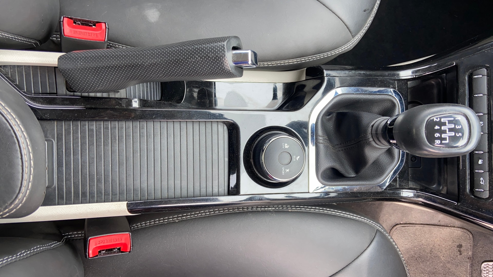 Used 2021 Tata Nexon Used 2021 Tata Nexon