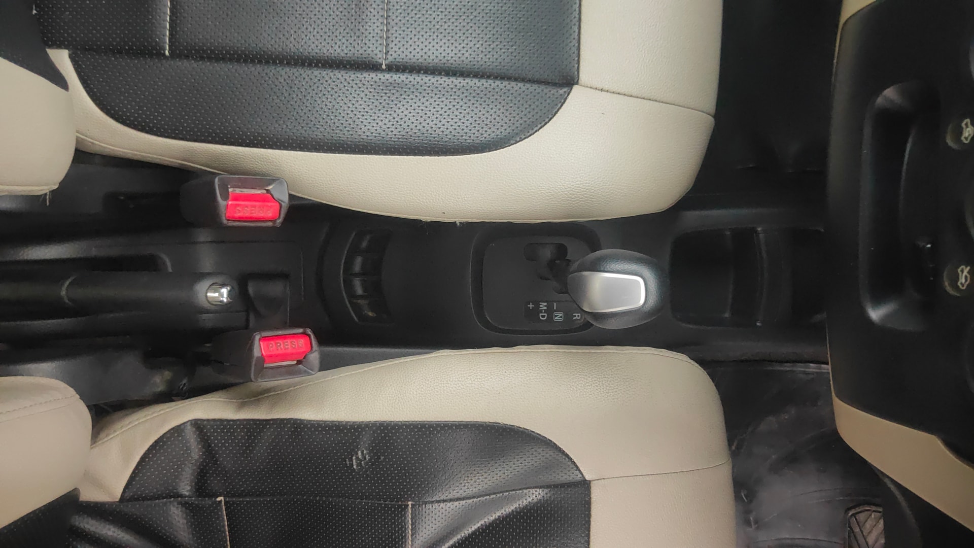 View 2018 Maruti Suzuki 1000 Base Variant Image 37 Used 2018 Maruti Suzuki 1000 Base Variant Image 37