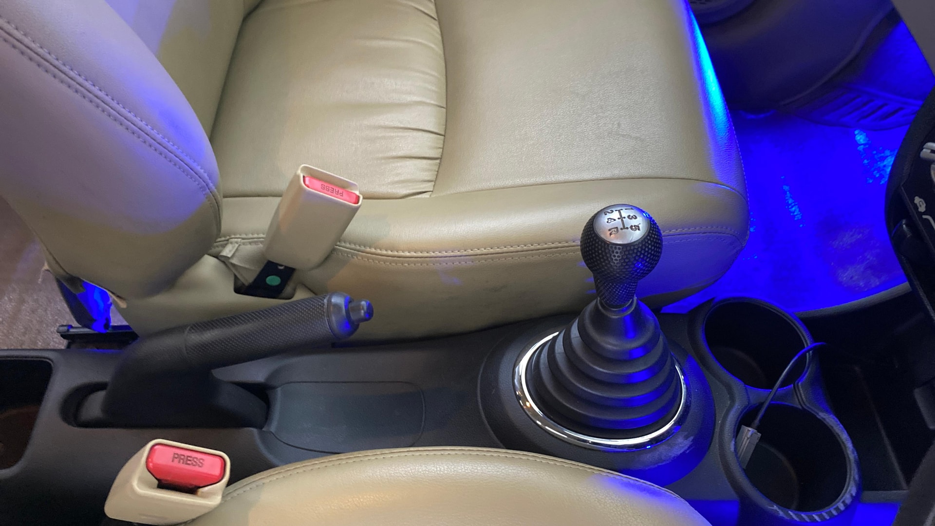 View 2013 Honda Amaze E MT Petrol BS IV Image 37 Used 2013 Honda Amaze E MT Petrol BS IV Image 37