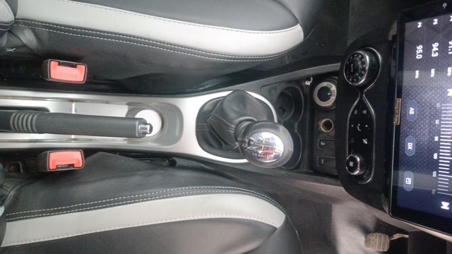 View Renault Duster Image 38 Used Renault Duster Image 38