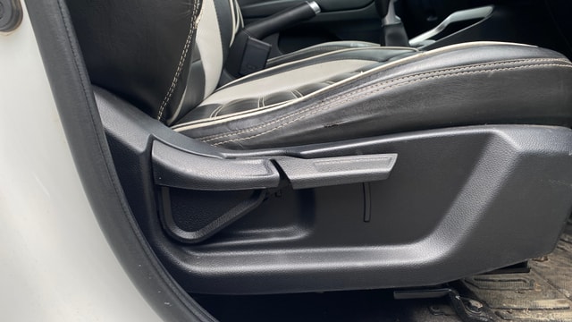 View Kia Sonet Image 18 Used Kia Sonet Image 18
