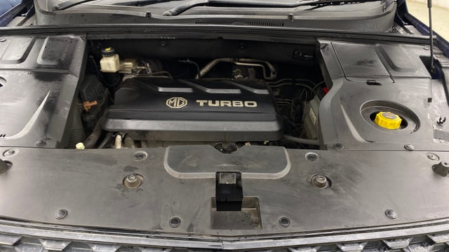 View MG Hector Plus Image 45 Used MG Hector Plus Image 45