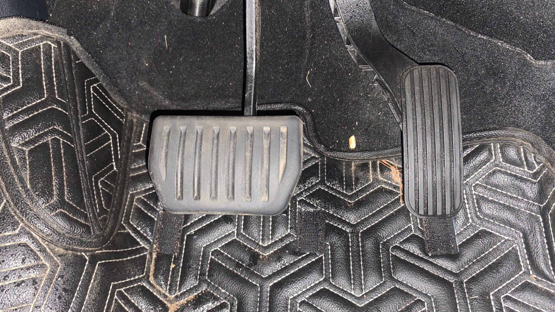 View 2023 Tata Harrier XZA Plus Option Dark Edition Image 10 Used 2023 Tata Harrier XZA Plus Option Dark Edition Image 10