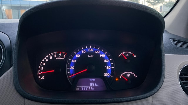 View Hyundai Xcent Image 19 Used Hyundai Xcent Image 19