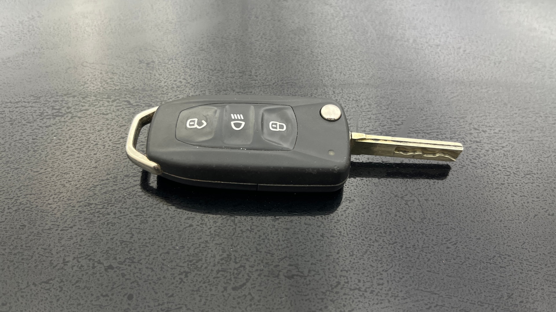 View 2022 Tata Tiago Revotorq XB Image 18 Used 2022 Tata Tiago Revotorq XB Image 18