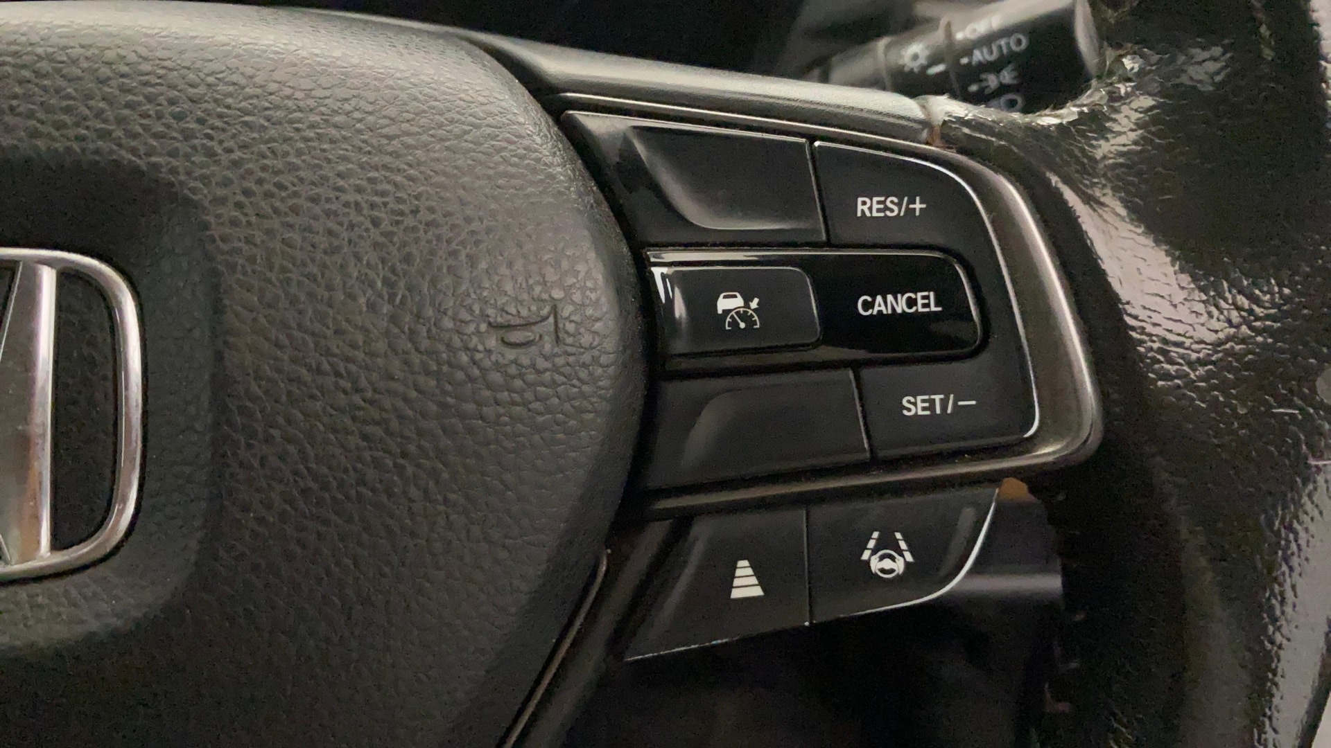 View 2023 Honda Elevate ZX Image 3 Used 2023 Honda Elevate ZX Image 3