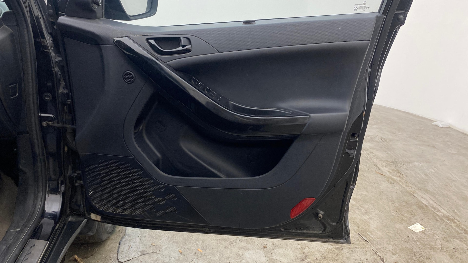 View 2023 Tata Nexon Revotorq XZA Plus (HS) Dark Image 34 Used 2023 Tata Nexon Revotorq XZA Plus (HS) Dark Image 34
