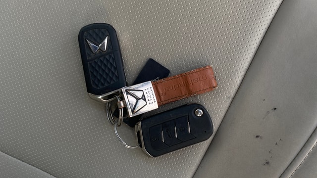View Mahindra XUV300 Image 20 Used Mahindra XUV300 Image 20