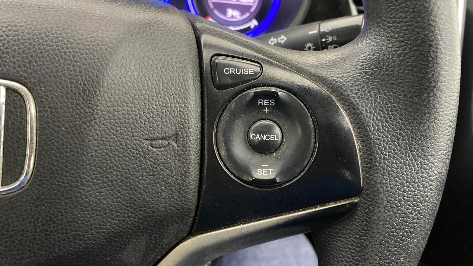 View 2016 Honda City ZX MT Diesel Anniversary Edition Image 3 Used 2016 Honda City ZX MT Diesel Anniversary Edition Image 3
